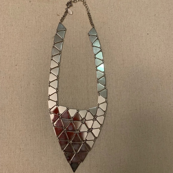 Jewelry - Necklace